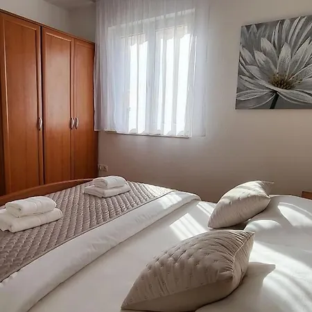 Apartamento Sun With Sea View And Shared Pool