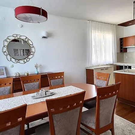 Sun With Sea View And Shared Pool Σπλιτ