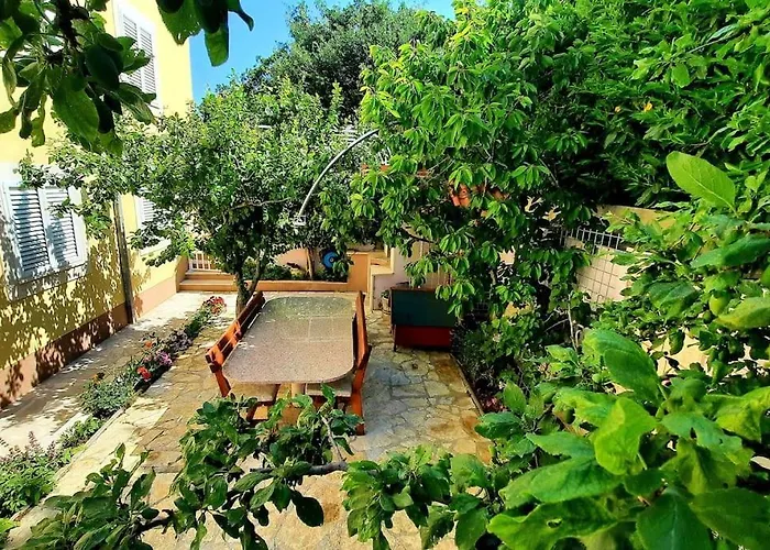 Sun With Sea View And Shared Pool Apartment Split